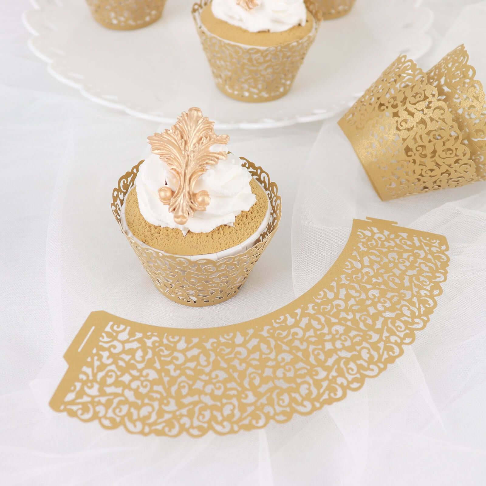 25-Piece Gold Lace Laser-Cut Paper Cupcake Wrappers for Event Baking