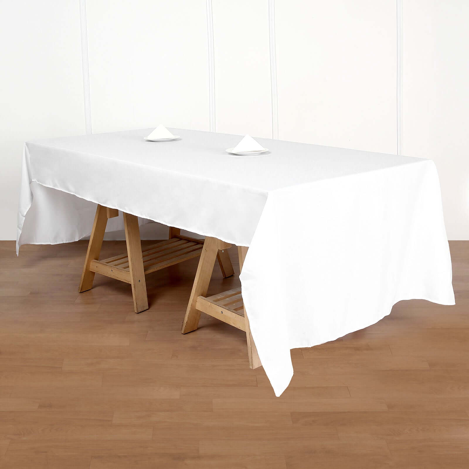 Wrinkle-Resistant White Polyester Rectangle Tablecloth (50x120) for Daily Use - Great Value!
