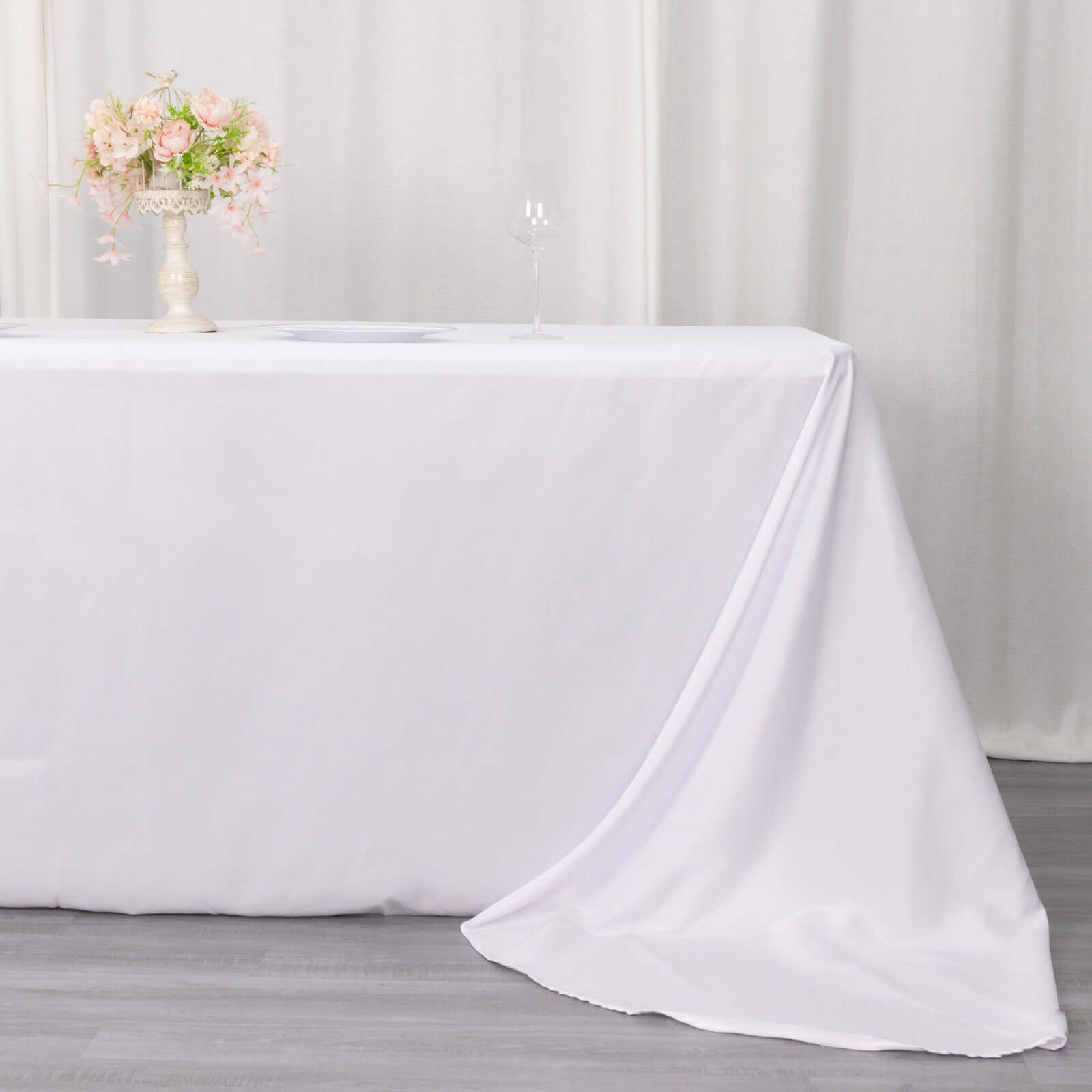 White 90x156 Polyester Rectangle Tablecloth with Rounded Corners for Elegant Events
