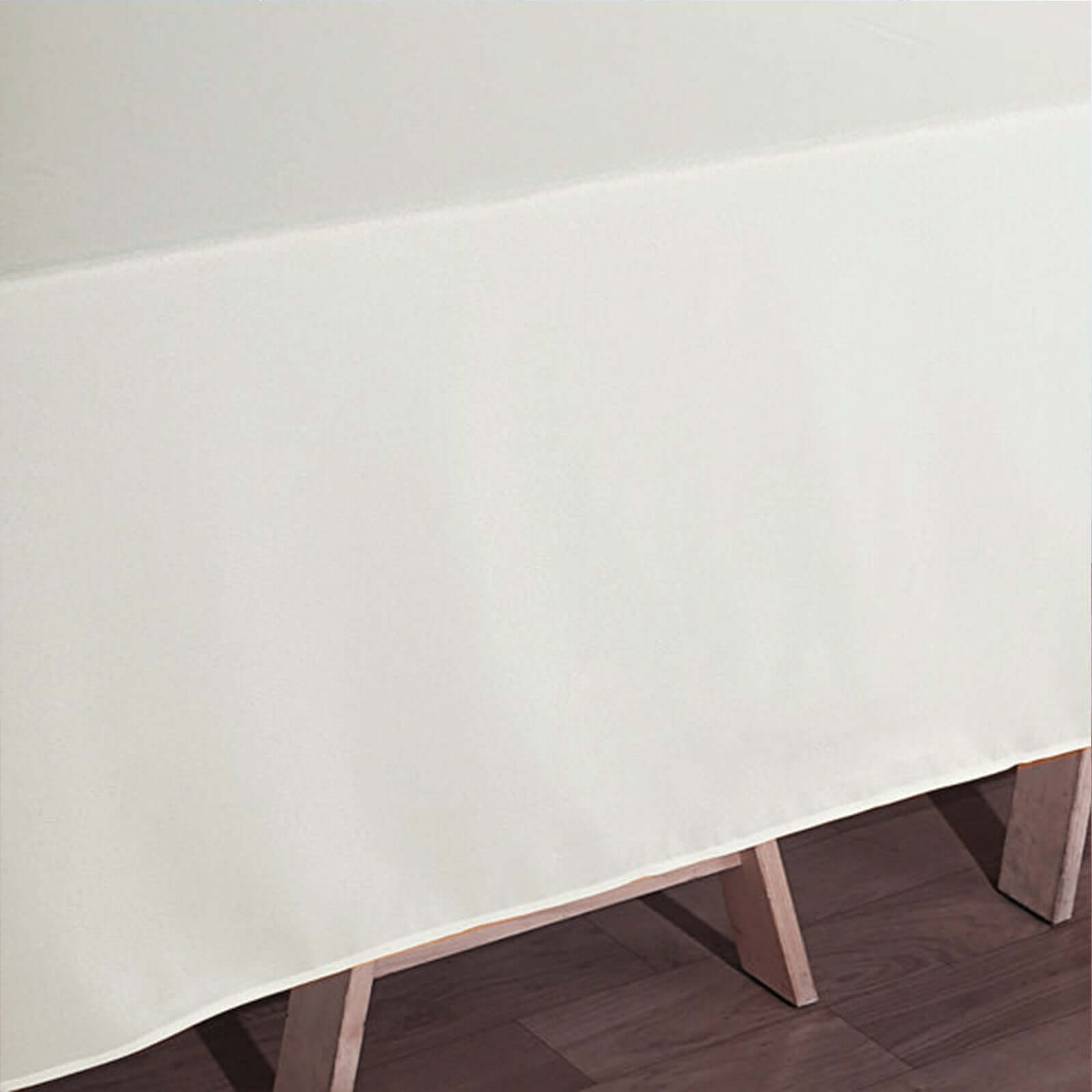 Ivory Seamless Wrinkle-Resistant 90x132 Polyester Rectangle Tablecloth