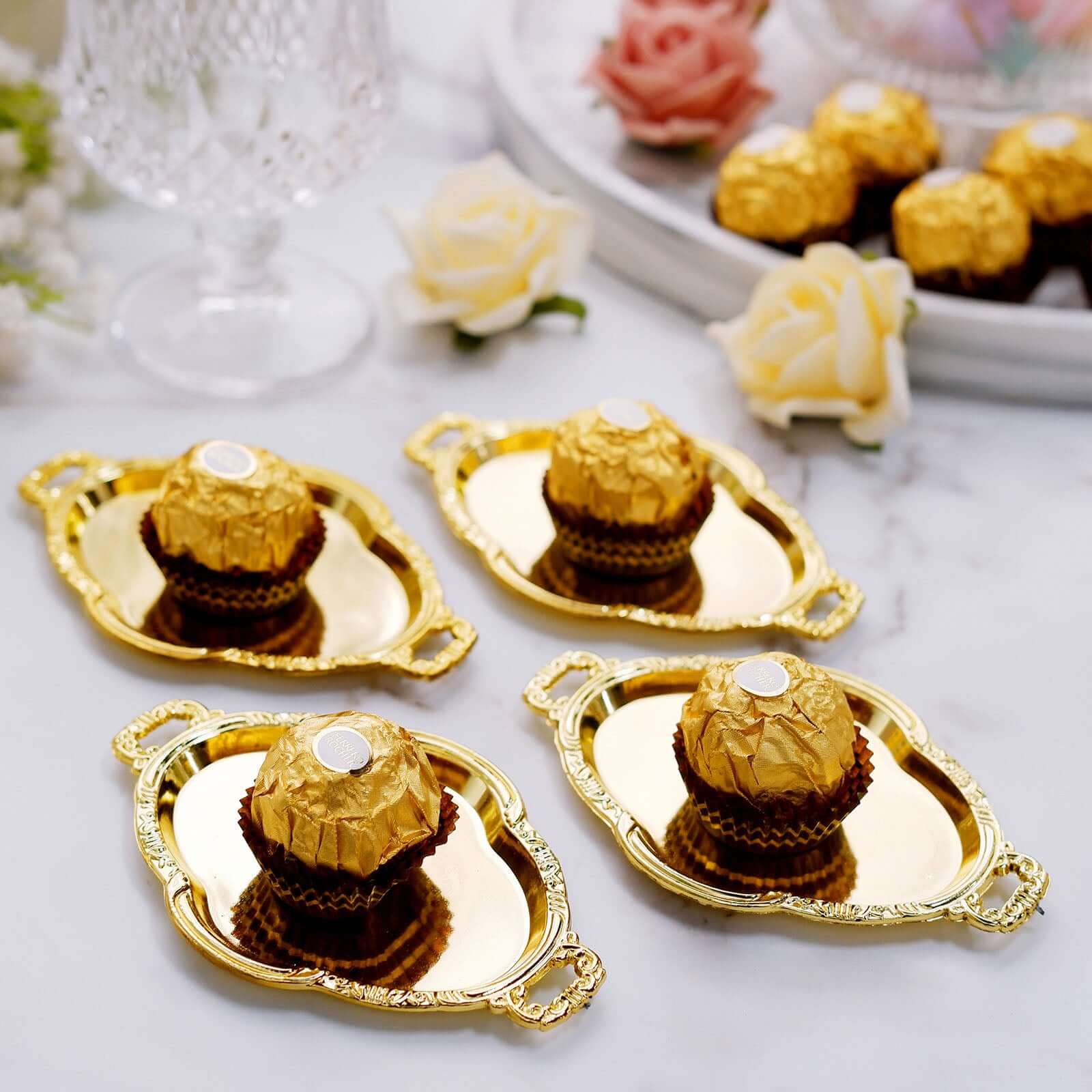 Hot Sale! 12-Pack Gold Plastic Mini Oval Display Trays for Sweets and Party Favors