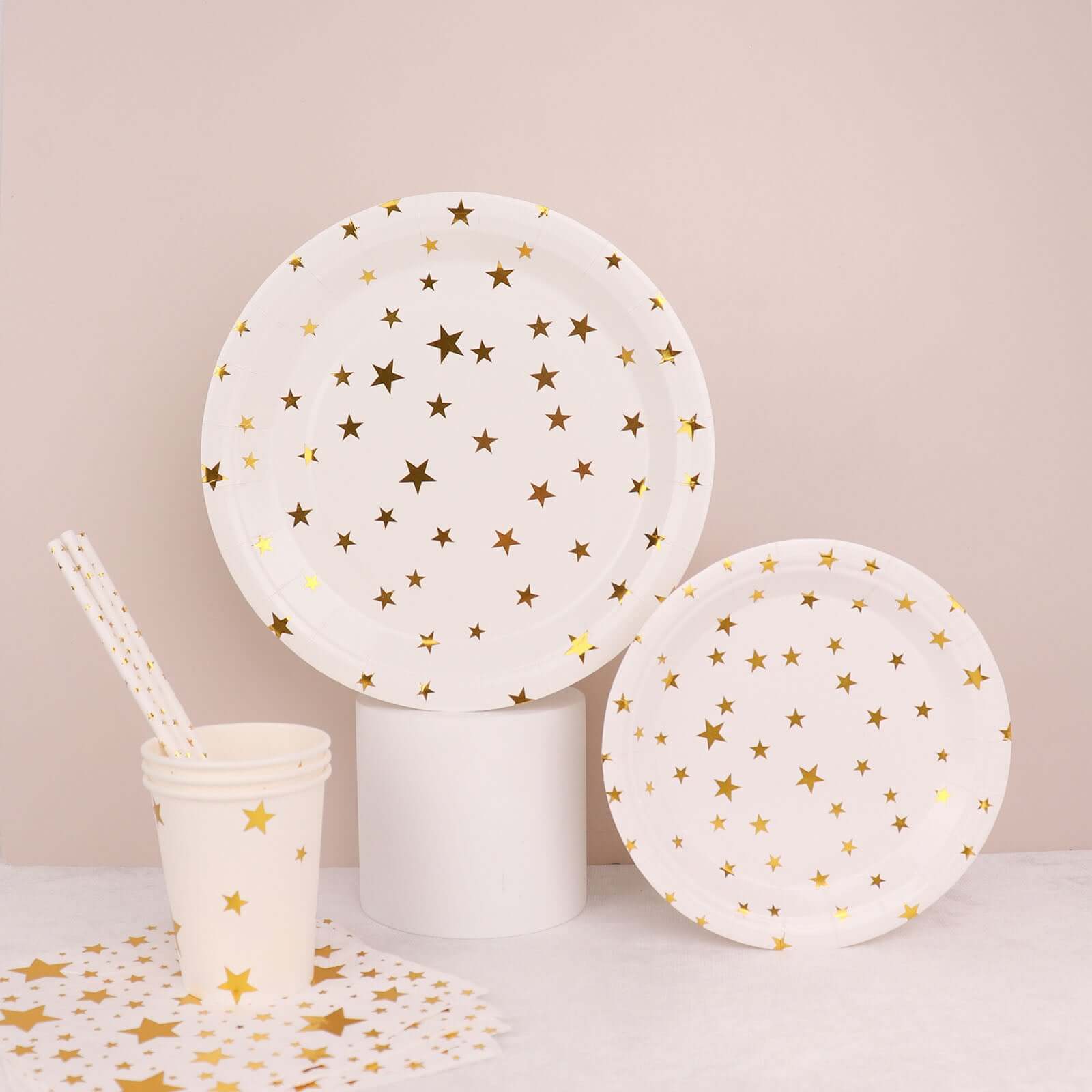 Hot Sale! 120-Piece Disposable Paper Dinnerware Set with White and Gold Star Design