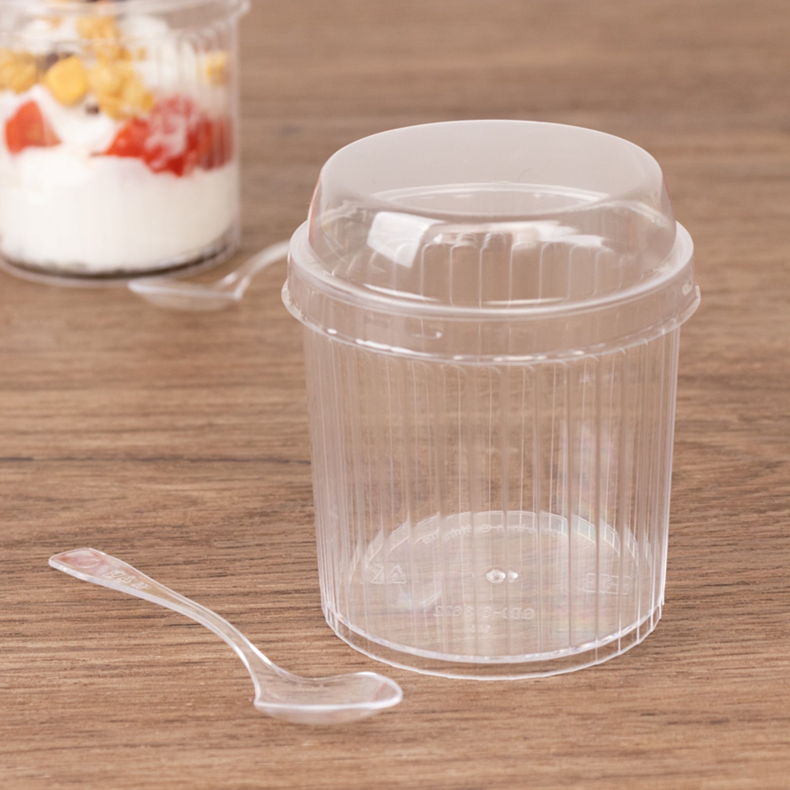 24-Pack 5oz Clear Ribbed Plastic Fruit Dessert Cups with Lid and Spoon - Ideal for Parfaits