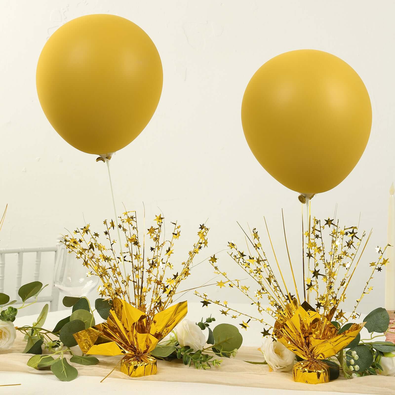 6-Pack Metallic Gold Star Foil Spray Centerpieces: Free-Standing Party Decor with Eye-Catching Design