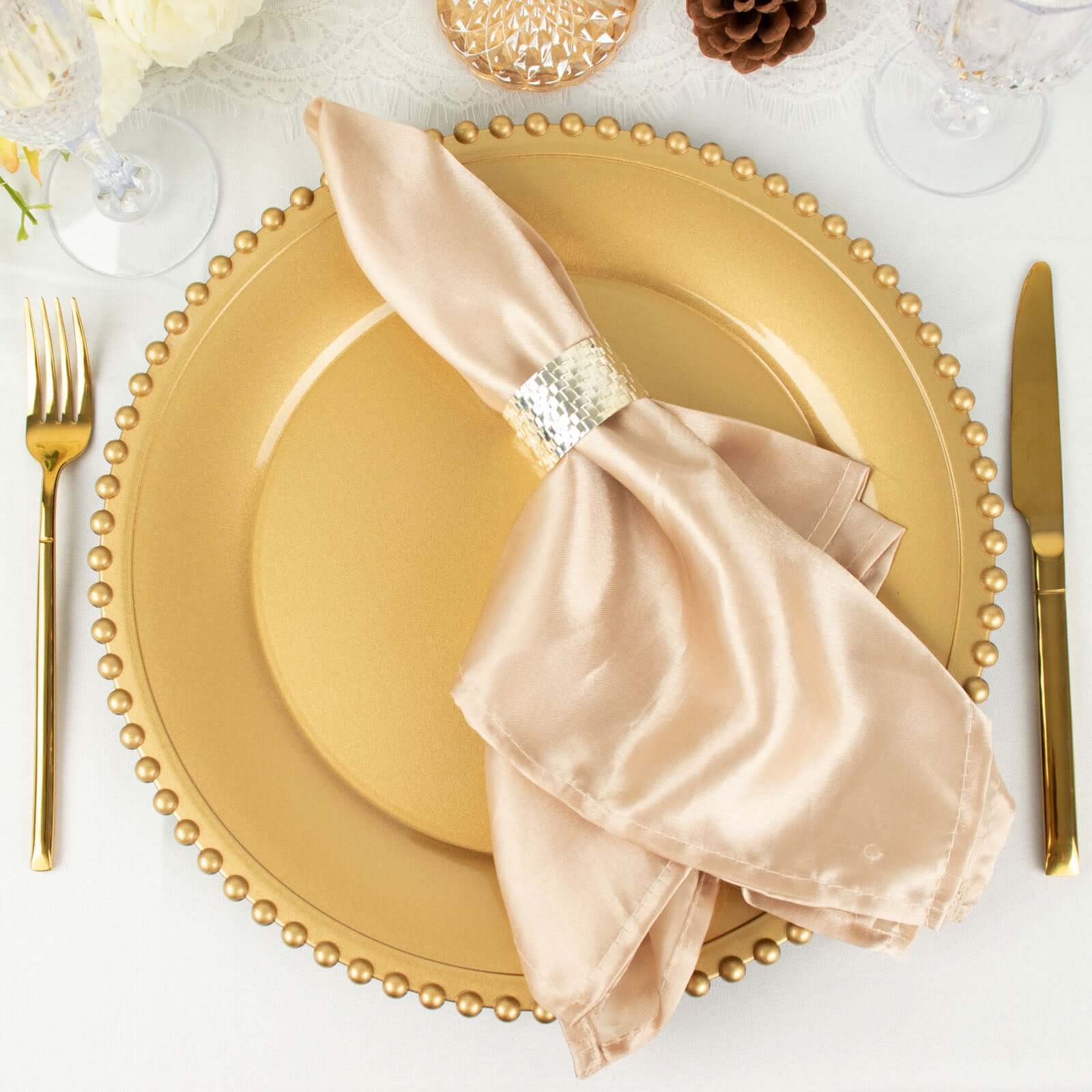 Hot Sale! 6-Pack Gold Acrylic Round Charger Plates with Beaded Rim for Decorative Dinner Parties