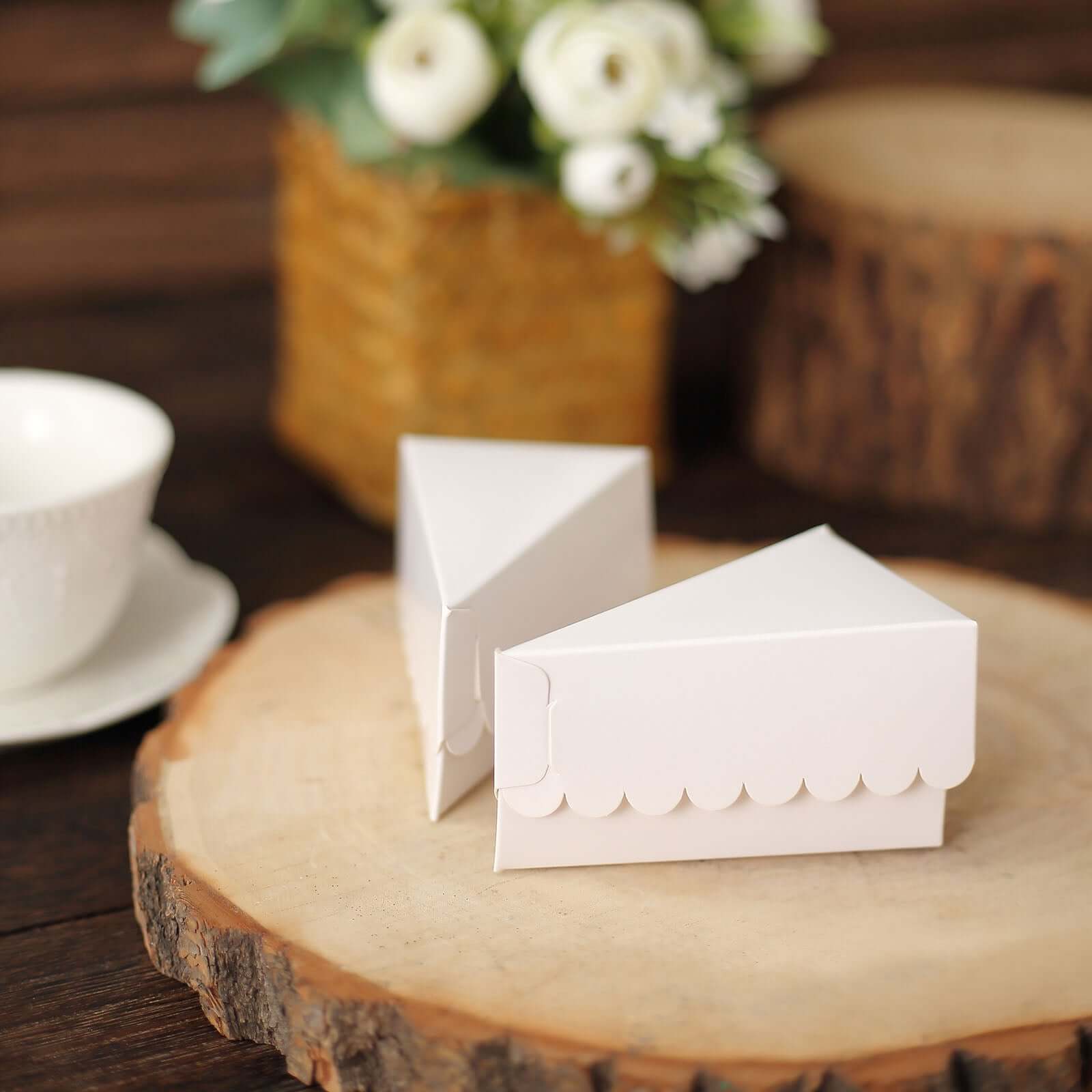 10-Pack White Cardstock Cake Slice Boxes with Scalloped Top - Ideal Decorative Dessert Containers for Party Favors