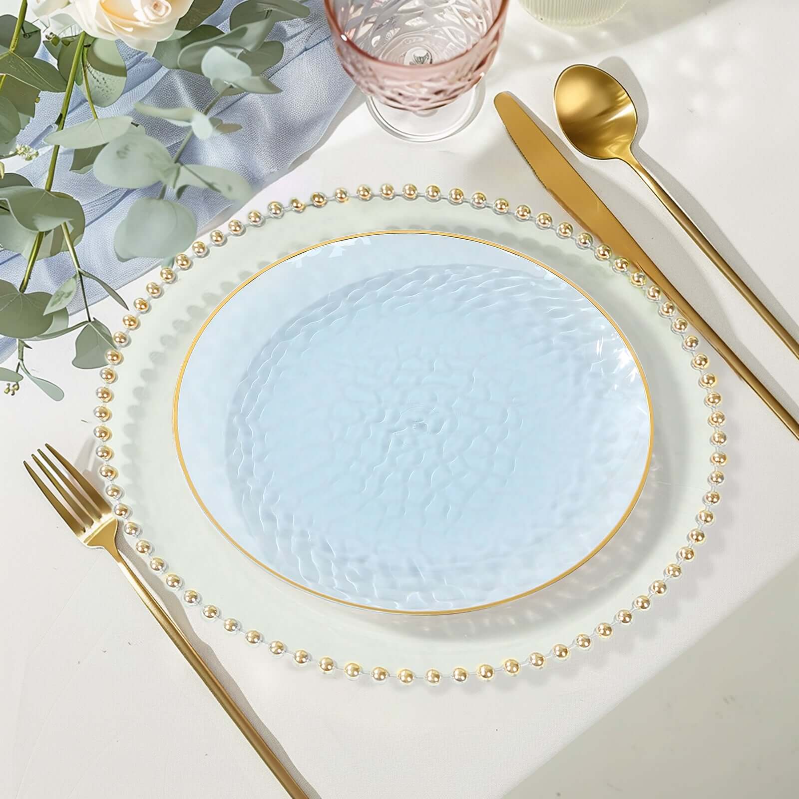 10-Pack 9-Inch Transparent Dusty Blue Hammered Plastic Dinner Plates with Gold Rim - Disposable for Parties