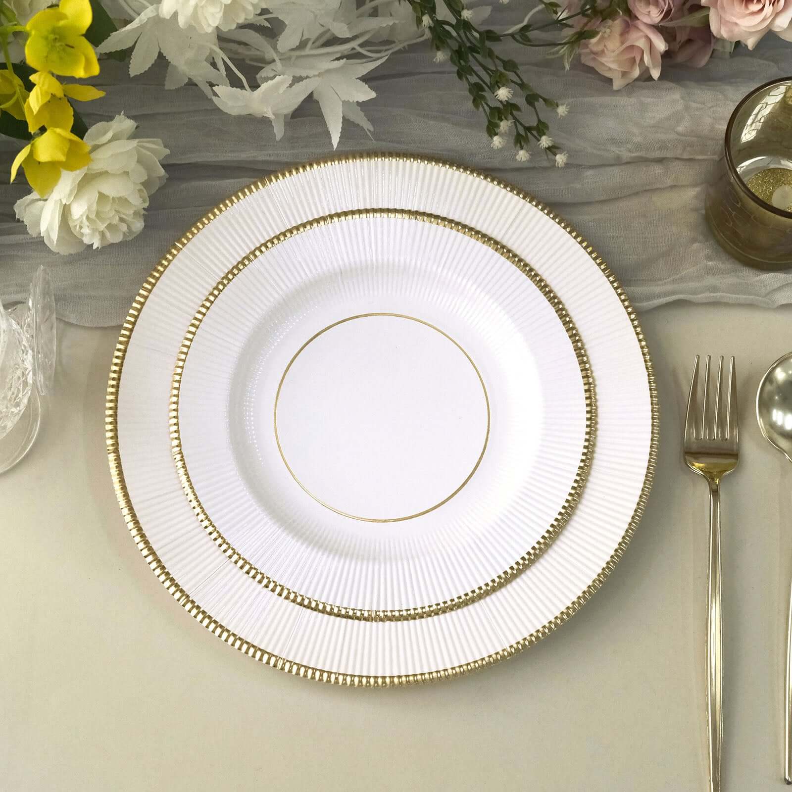 25-Pack Disposable 10-Inch White Sunray Dinner Plates with Gold Rim, 350GSM Heavy Duty