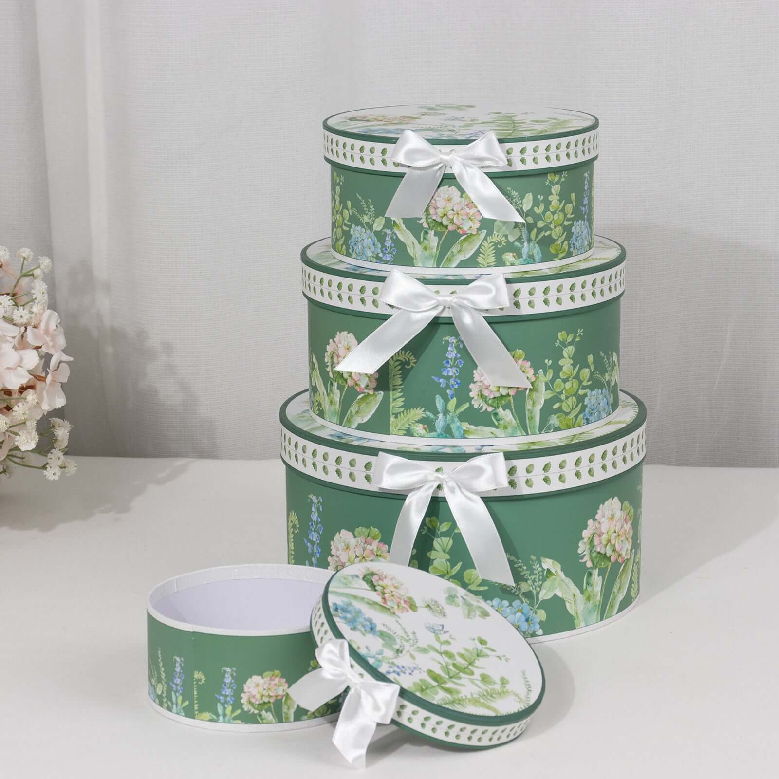 4-Piece Set of Greenery-Themed Cardstock Round Nesting Gift Boxes with Lids