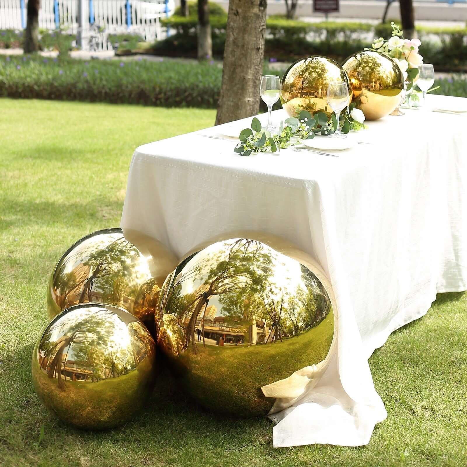 2-Pack Gold Reflective Hollow Stainless Steel Gazing Globe Mirror Balls for Outdoor Garden Decor