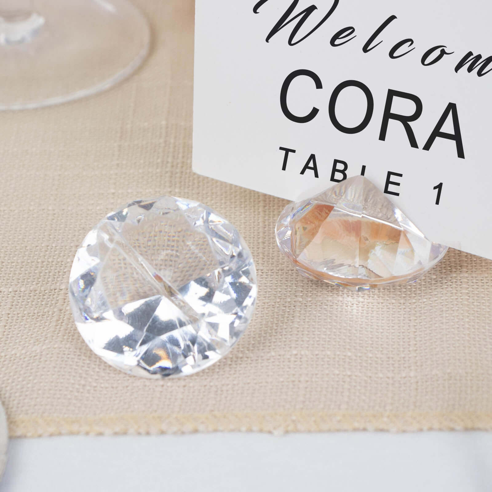 10-Pack Clear Plastic Diamond Shaped Card Holder Stands for Wedding Table Decor
