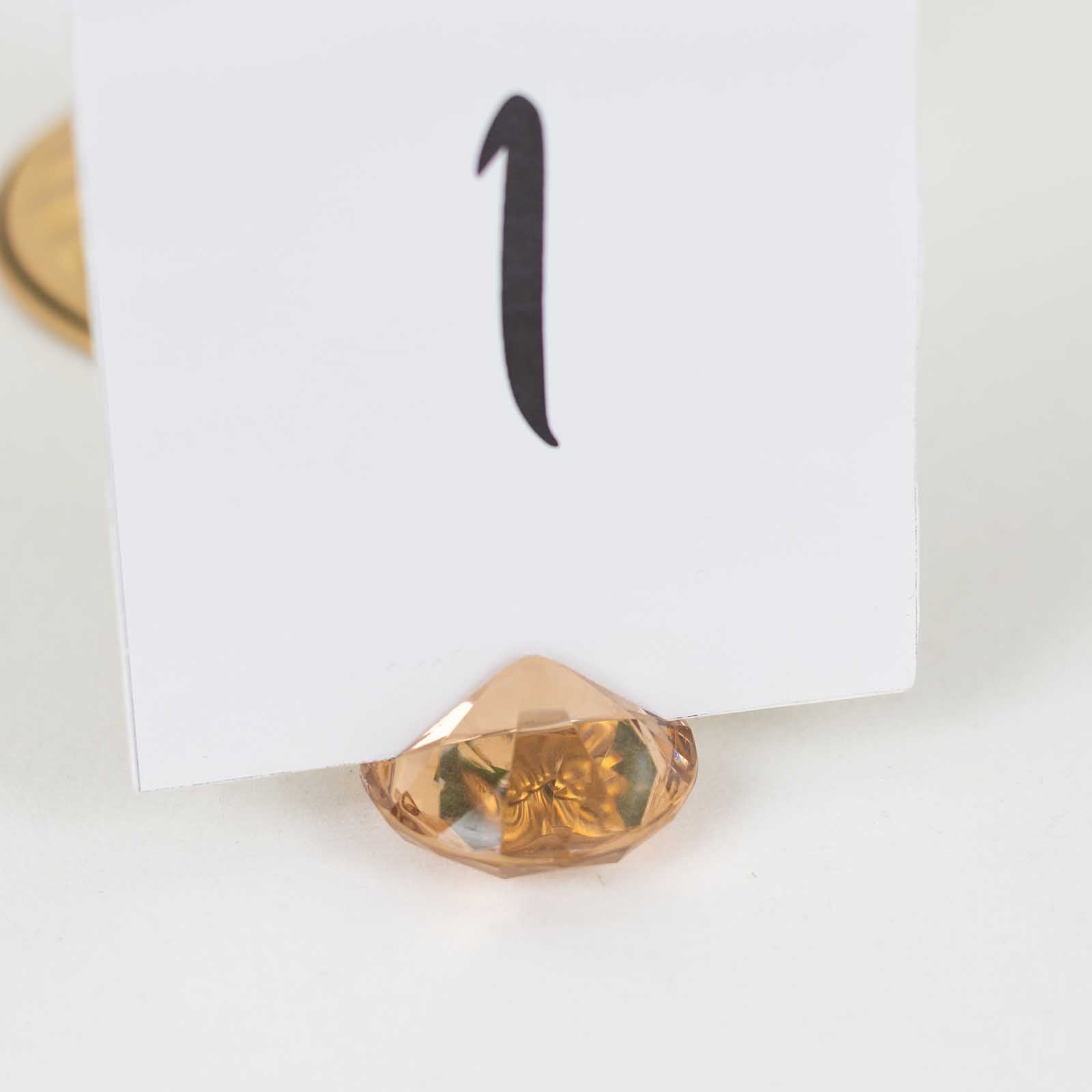 Hot Sale! 10-Pack Plastic Diamond-Shaped Card Holder Stands in Amber for Wedding Table Decor