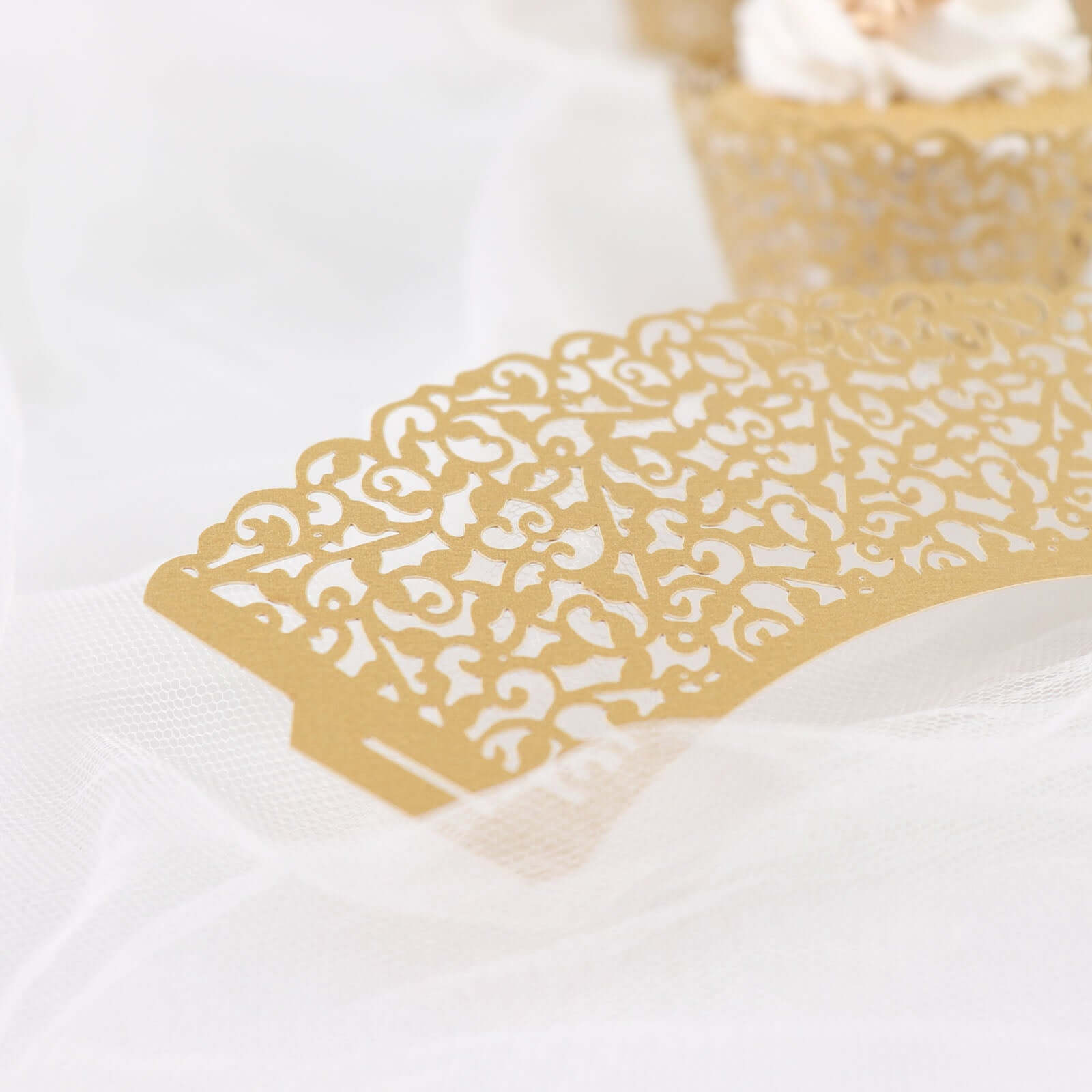 25-Piece Gold Lace Laser-Cut Paper Cupcake Wrappers for Event Baking