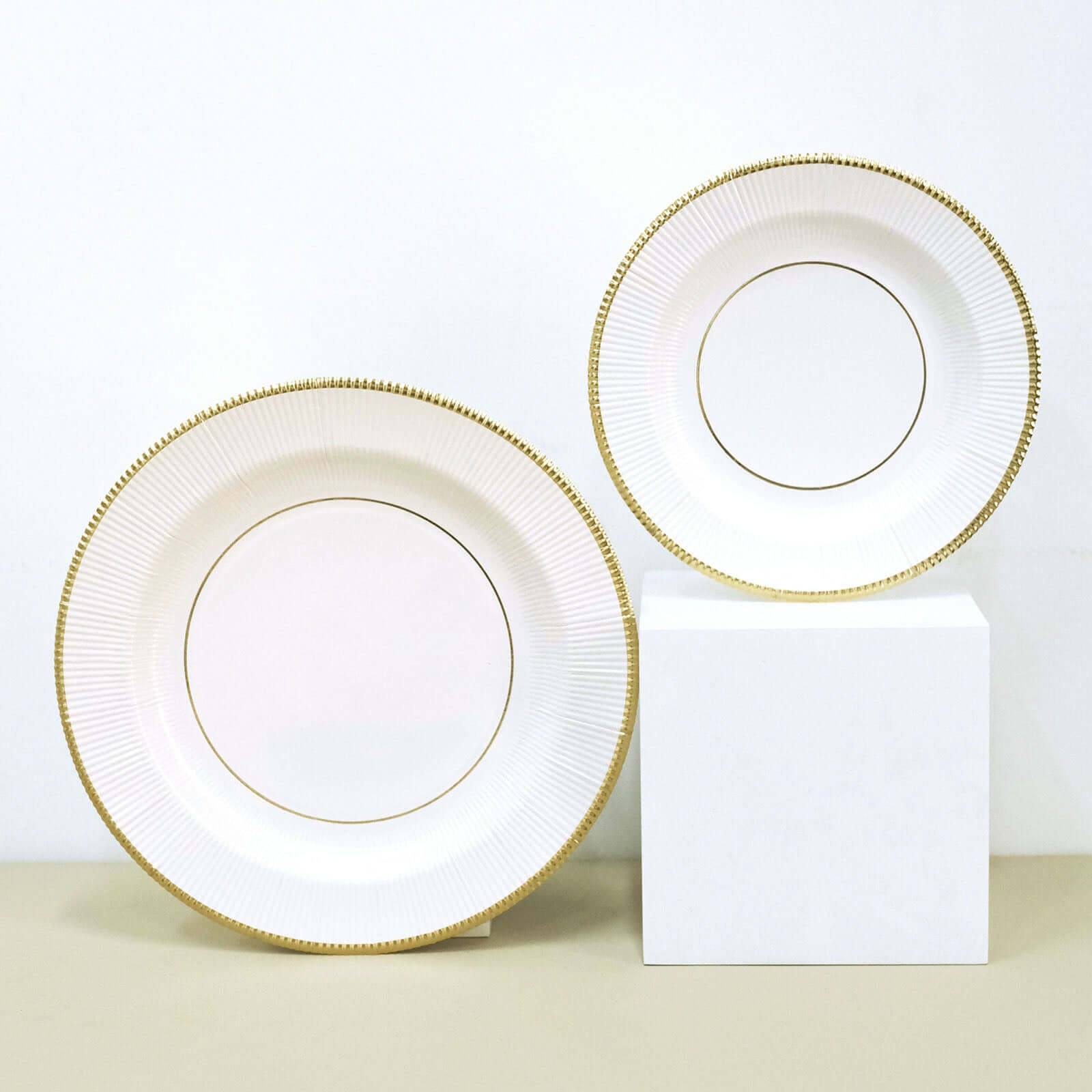 25-Pack Disposable 10-Inch White Sunray Dinner Plates with Gold Rim, 350GSM Heavy Duty