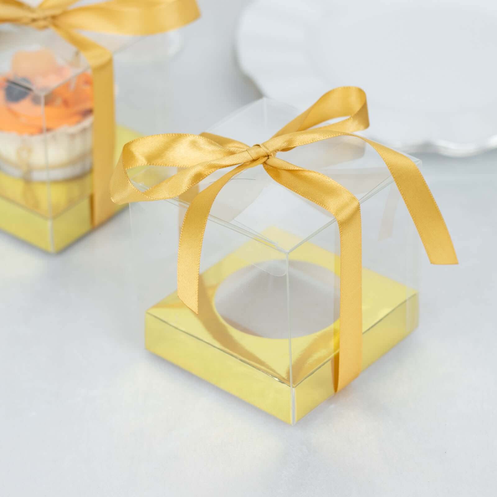 Hot Sale! 12-Pack 3.5-Inch Clear & Gold Disposable Plastic Cupcake Boxes with Ribbon for Weddings and Parties