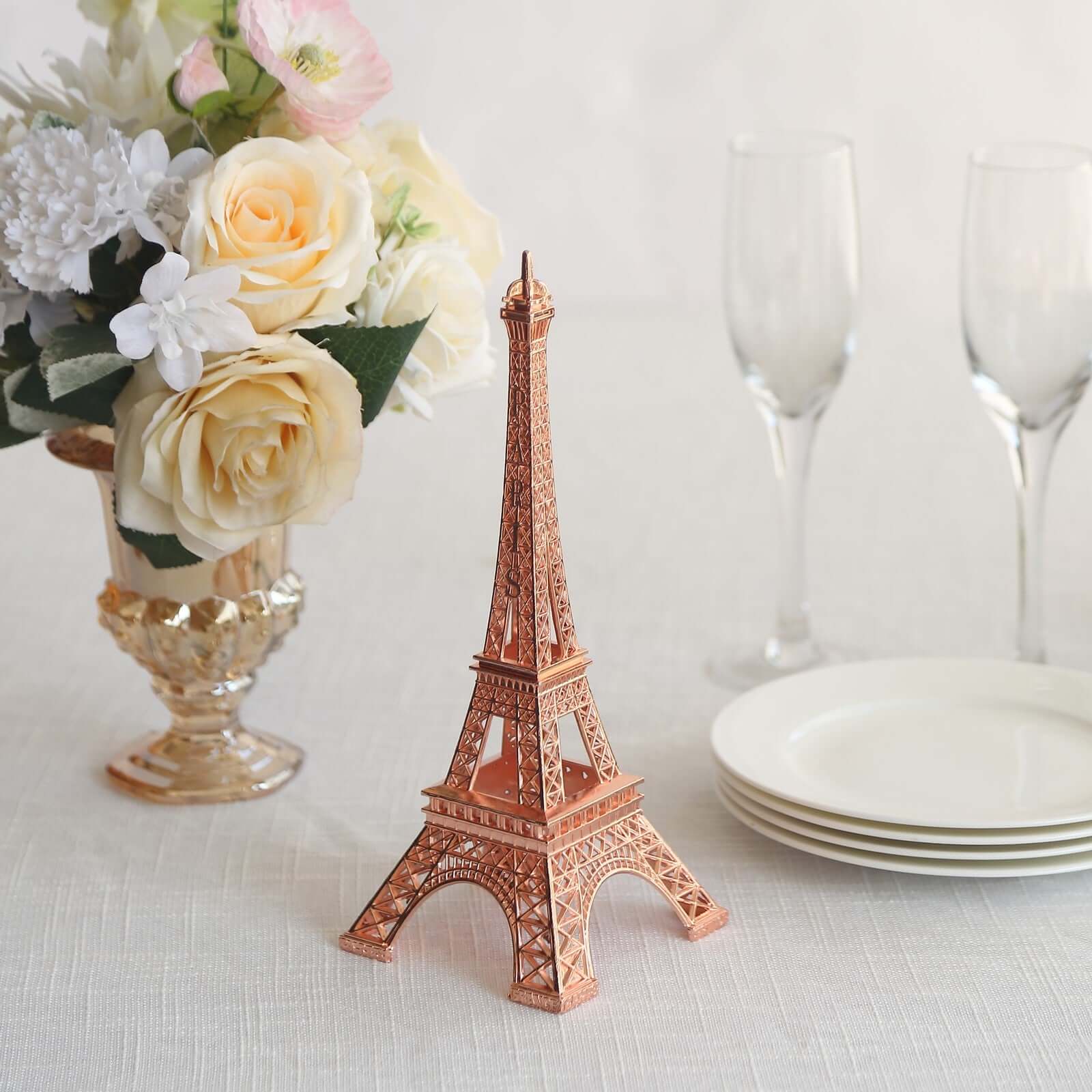 Hot Sale! Stylish Metal Rose Gold Eiffel Tower Table Centerpiece for Party Cake Toppers