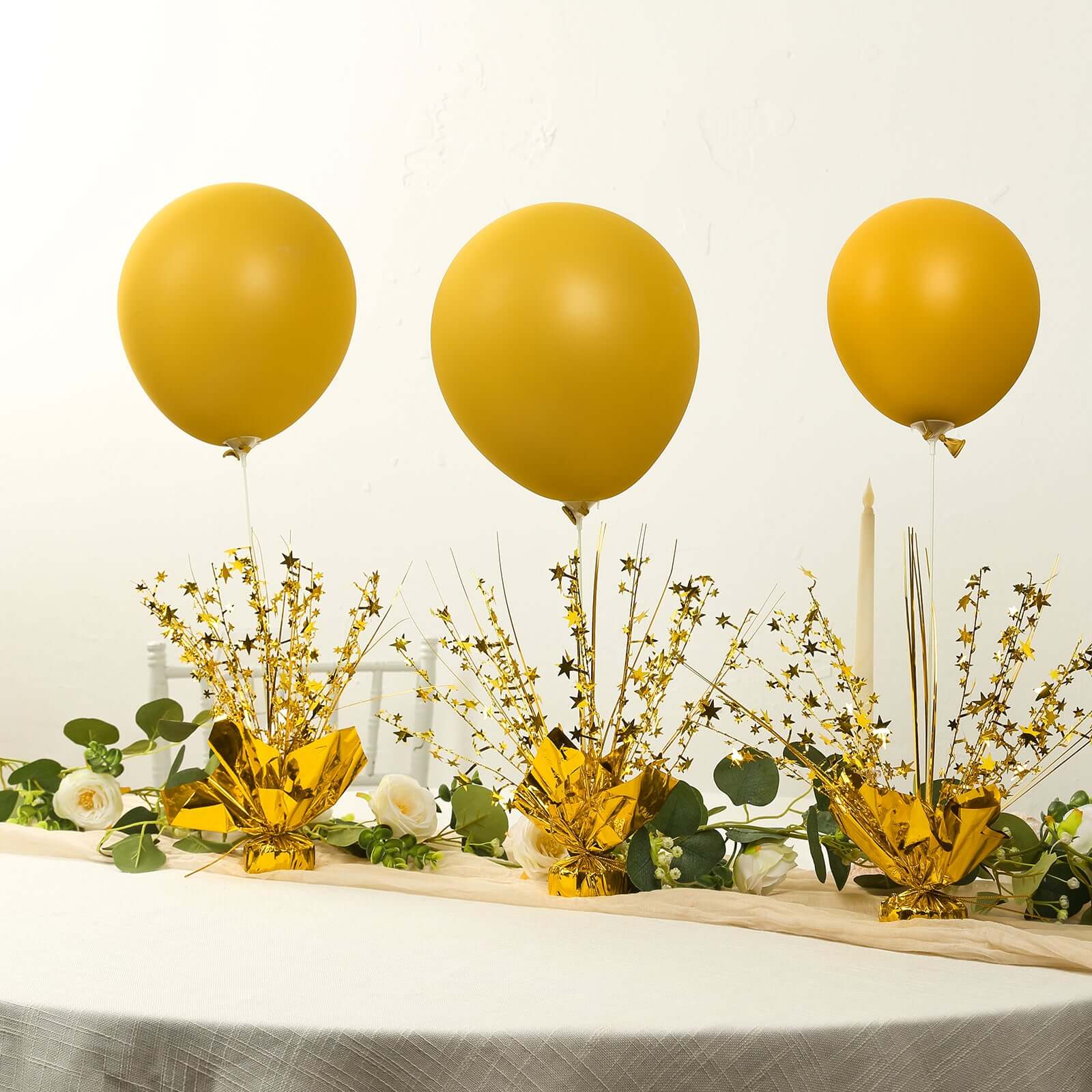 6-Pack Metallic Gold Star Foil Spray Centerpieces: Free-Standing Party Decor with Eye-Catching Design