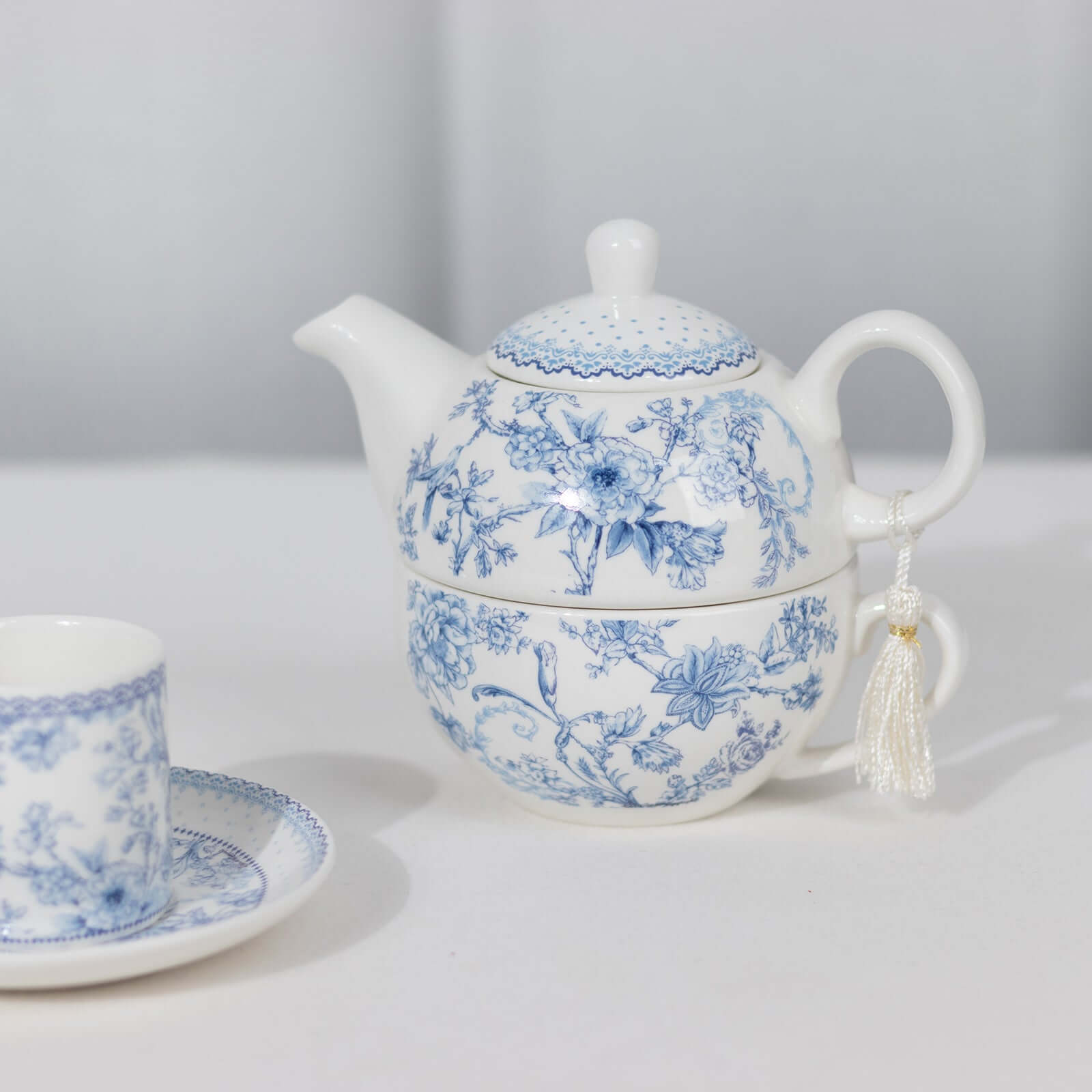 Premium French Toile Porcelain Teapot and Cup Set - Ideal Bridal Shower Gift with Keepsake Box