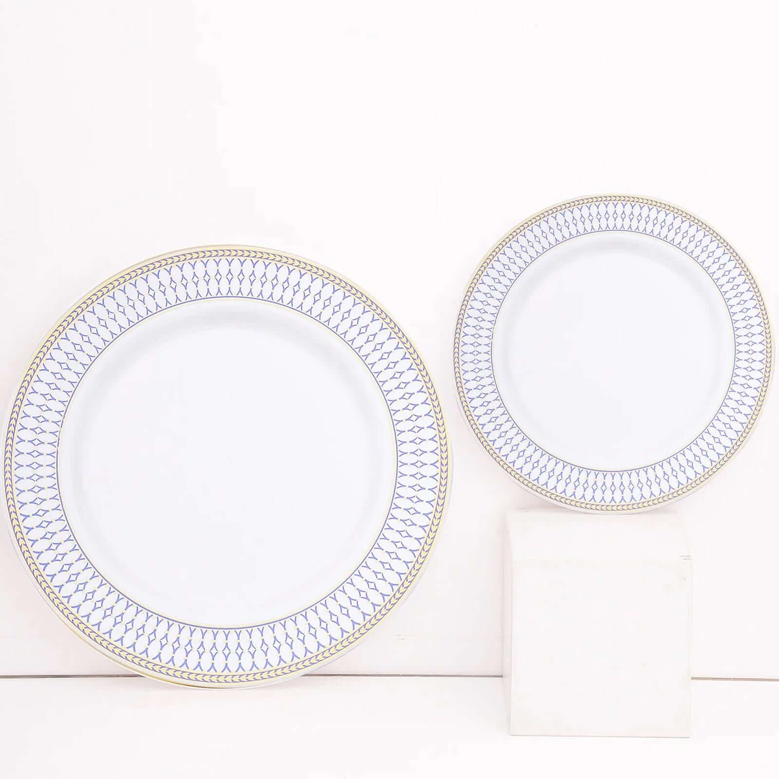 10-Pack White Disposable Dinner Plates with Gold and Navy Blue Chord Rim - Renaissance Style for Events