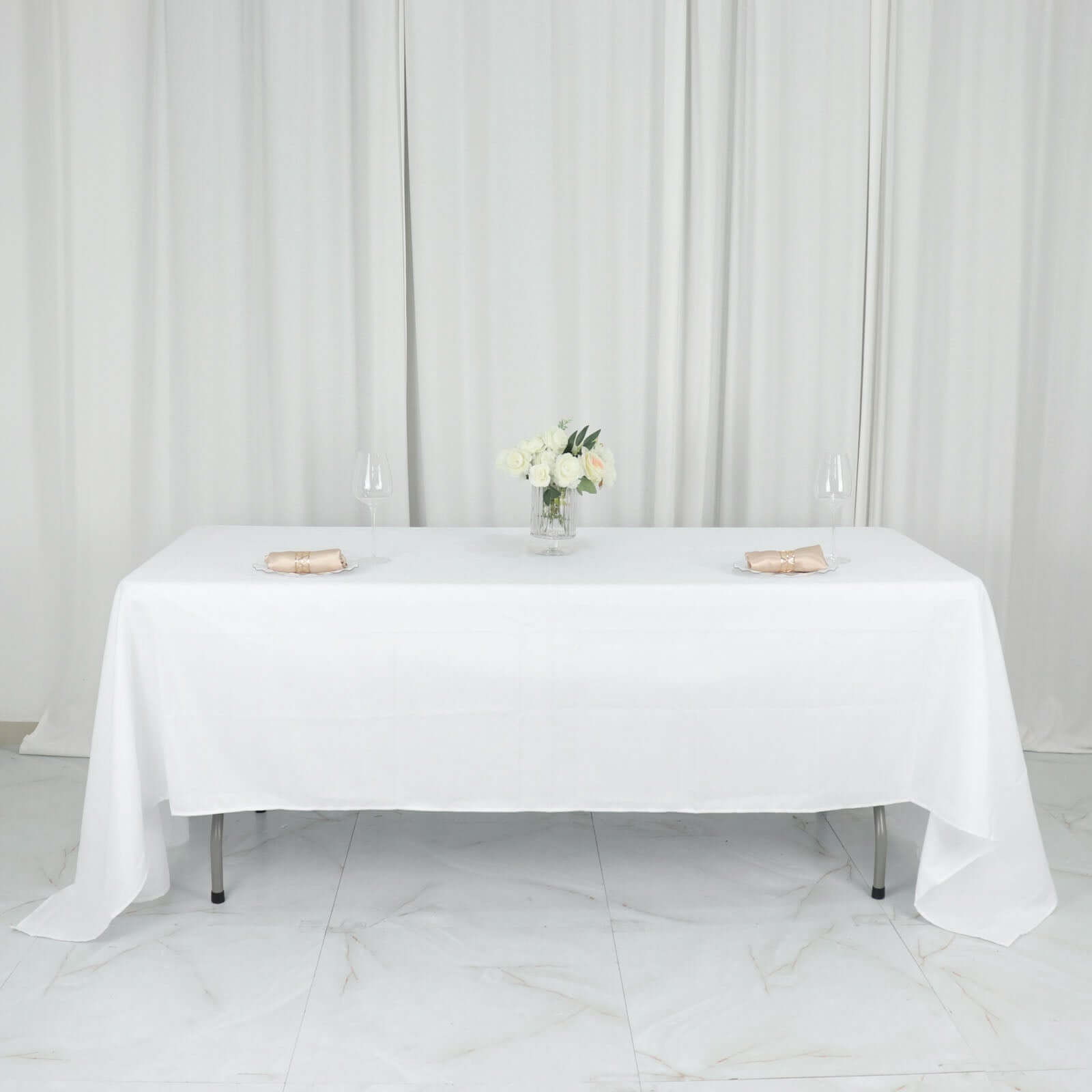 Wrinkle-Resistant White Polyester 60x126 Rectangle Tablecloth for Weddings & Parties
