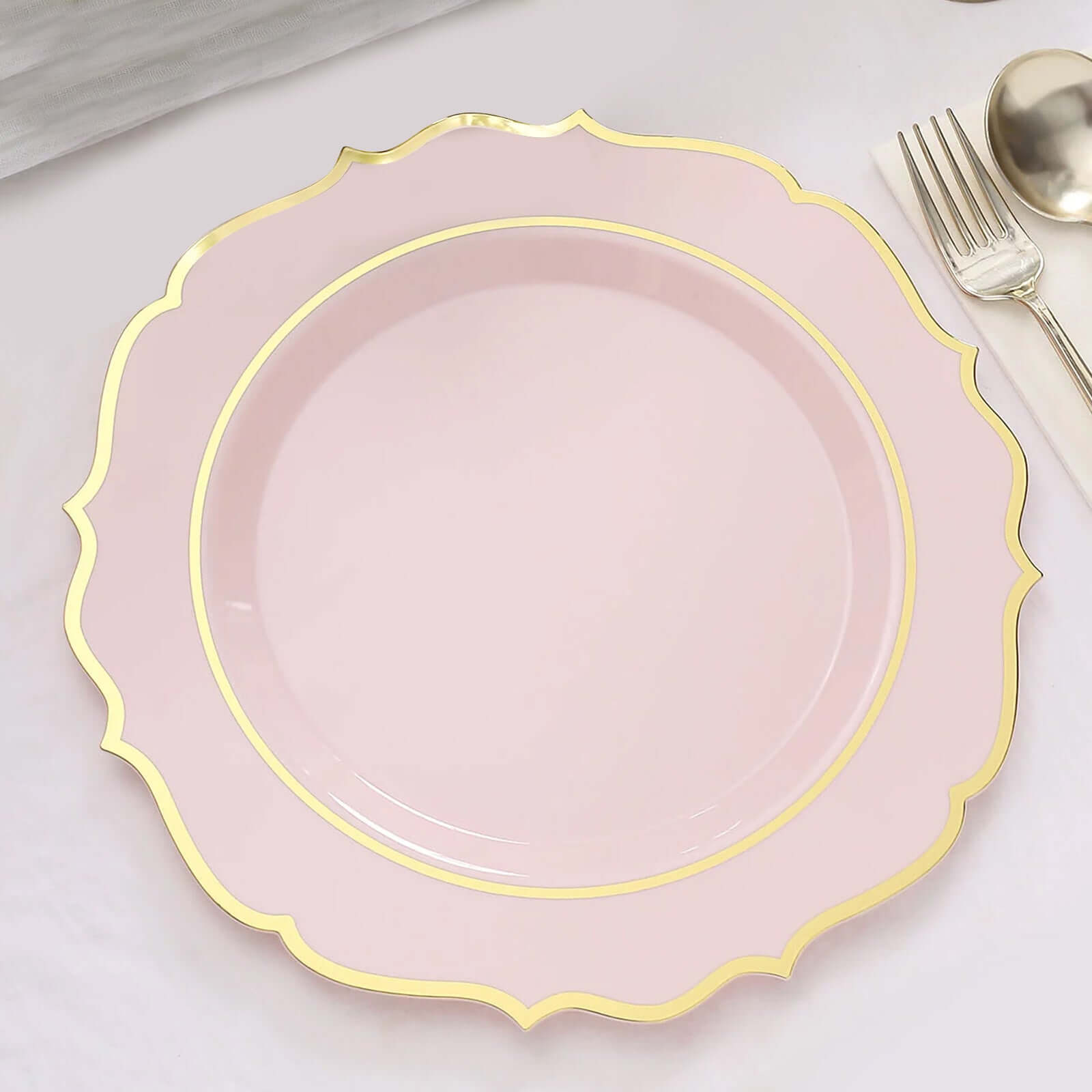Hot Deal! 10-Pack Disposable Blush Plastic Dinner Plates with Gold Scalloped Rim