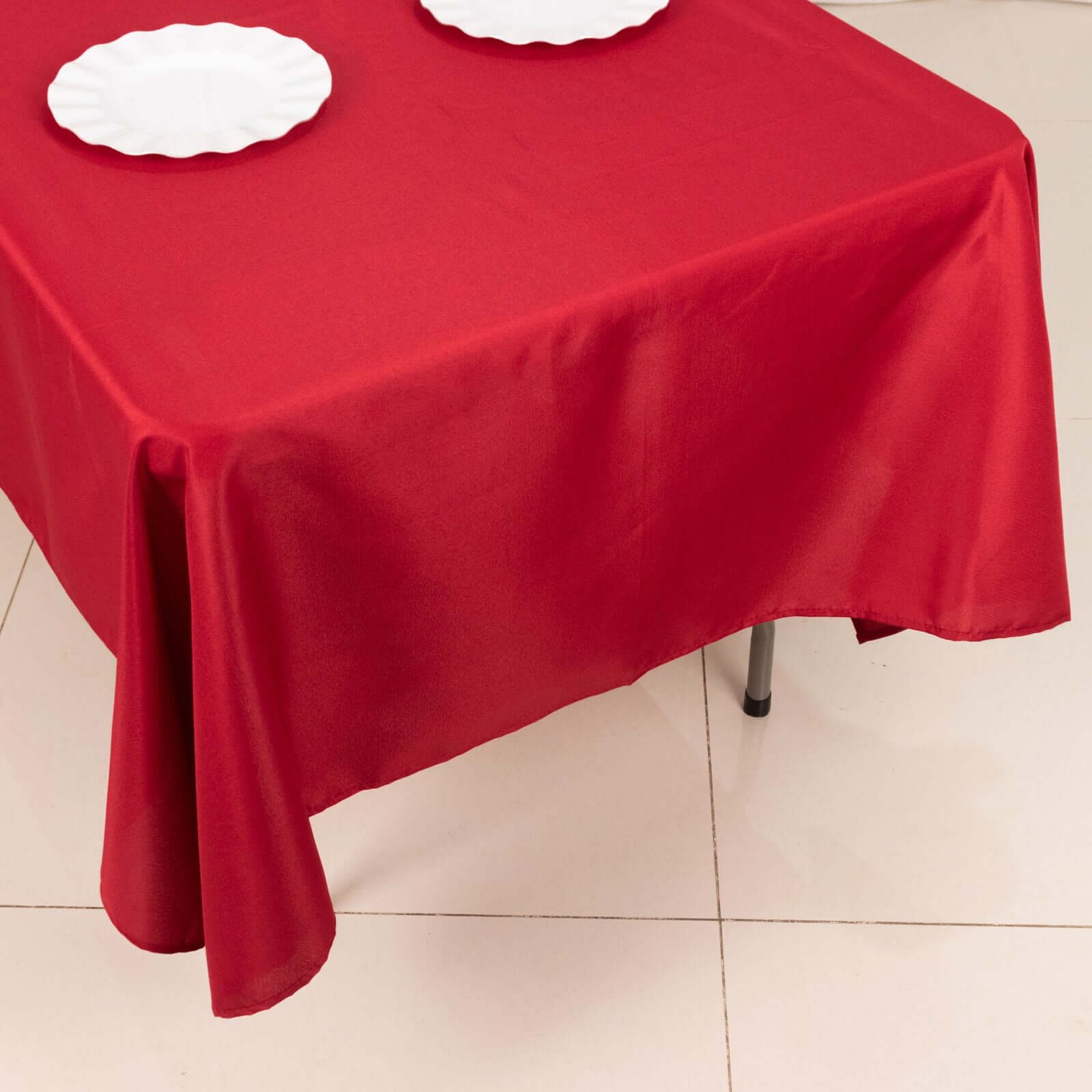Stylish & Durable Wine Polyester 60x102 Rectangle Tablecloth - Great Deal!