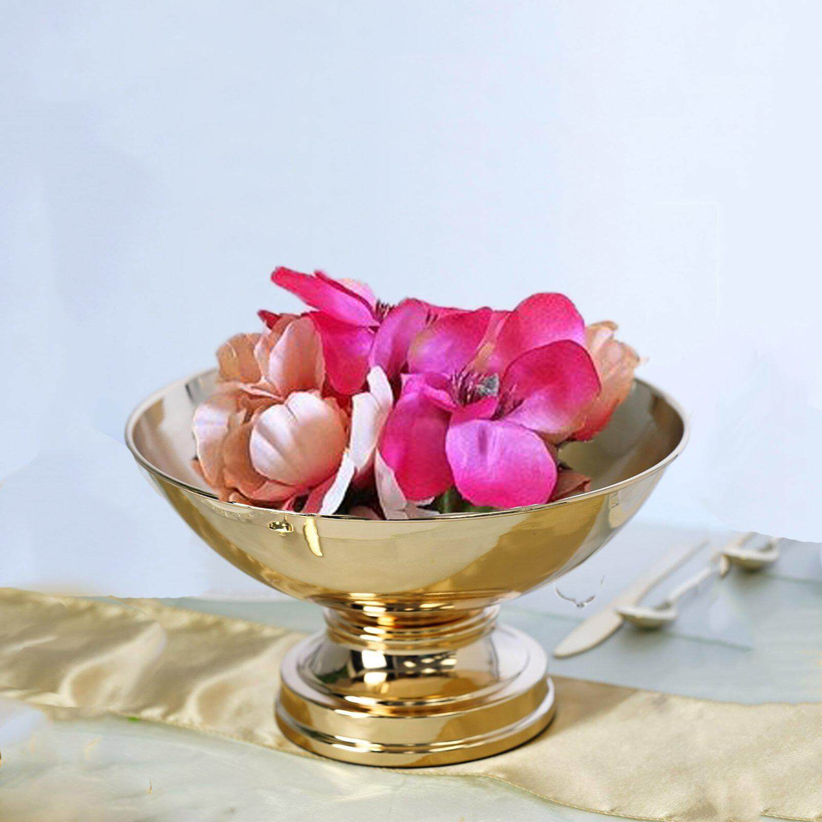 Hot Sale! Gold Metal Round Pedestal Flower Pot - 12