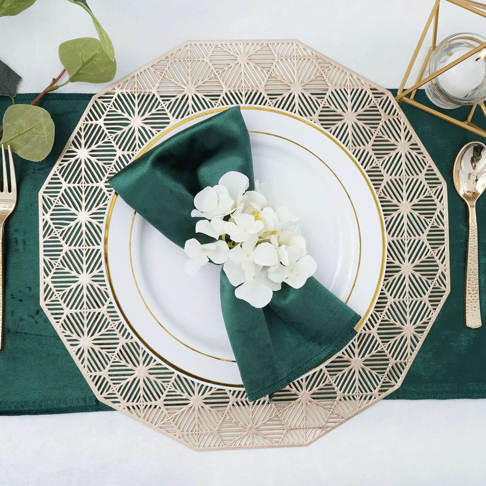 6-Piece Gold Geometric Woven Vinyl Dining Table Mats with Non-Slip Surface, 15 Inches